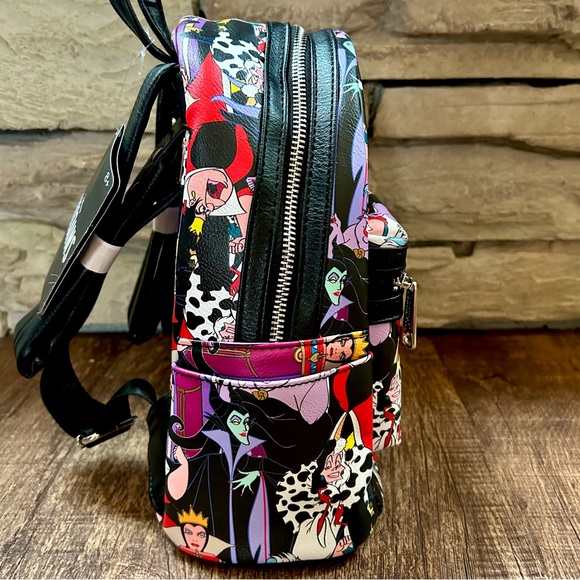 Loungefly Disney Villains All Over Mini Backpack NWT - Picture 6 of 8